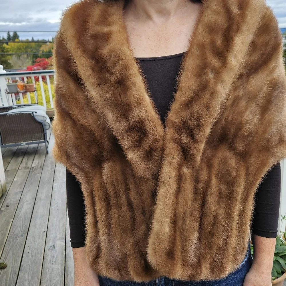 Vintage real mink shawl wrap with pockets S/M